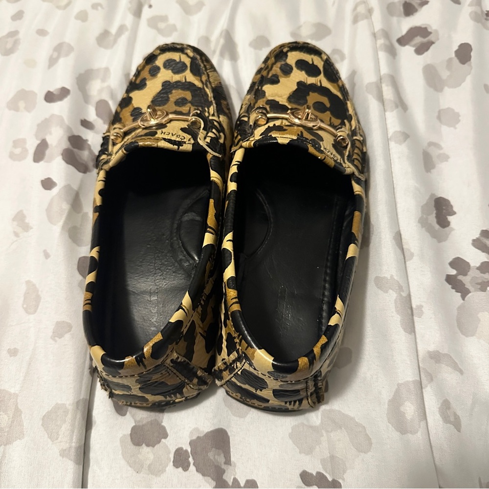 EUC Coach Arlene Loafer - Picture 9 of 14